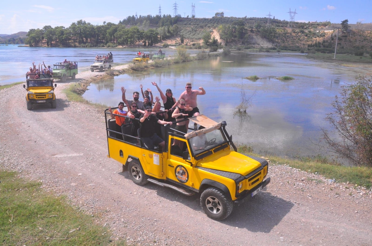 side jeep safari