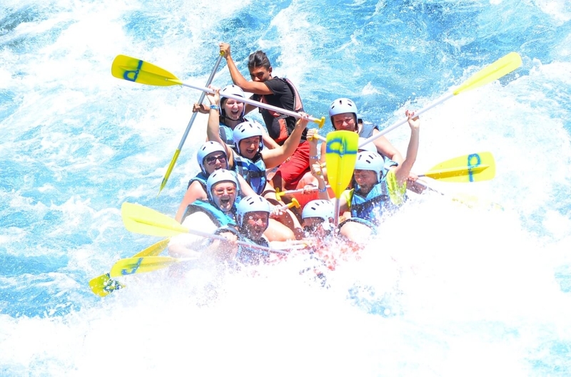 white water rafting side türkiye