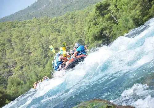 Antalya: Wildwasser-Rafting-Tour im Köprülü Canyon